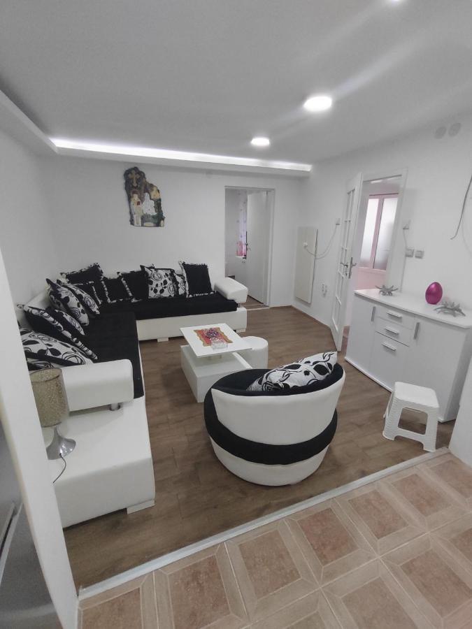 Bilja'S House Lejlighed Ni Eksteriør billede